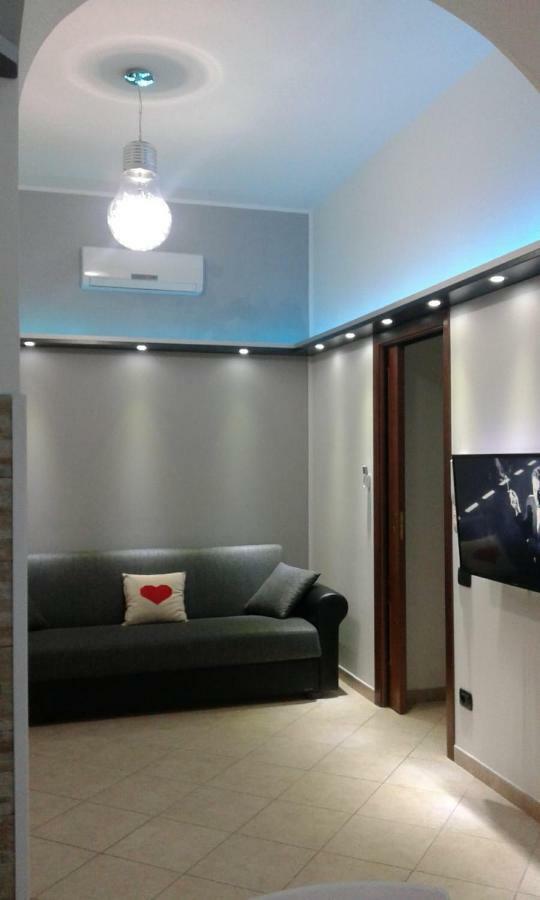 Frank House Apartment Cagliari Ngoại thất bức ảnh