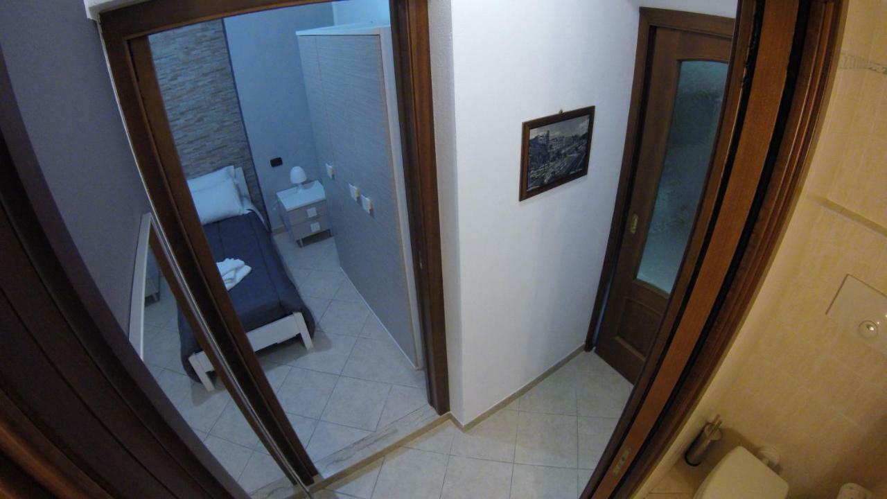 Frank House Apartment Cagliari Ngoại thất bức ảnh